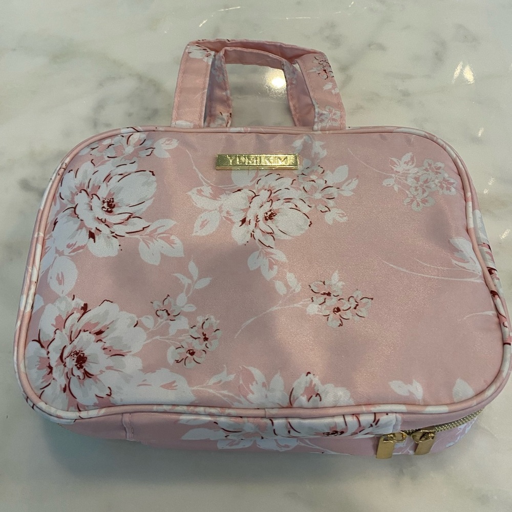 Yumi Kim Hanging Toiletries Cosmetic Bag - NWT